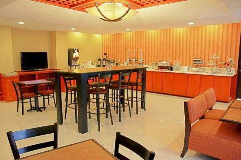 Best Western Plus Flowood Inn & Suites Restaurant foto